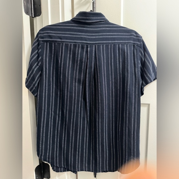 Levi's Button Down Shirt - Picture 7 of 7